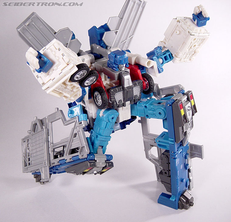 transformers robots in disguise ultra magnus