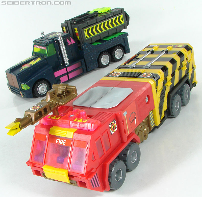 Transformers G1 1993 Spark (Pyro) (Image #67 of 166)