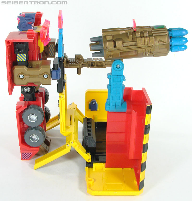 Transformers G1 1993 Spark (Pyro) (Image #77 of 166)