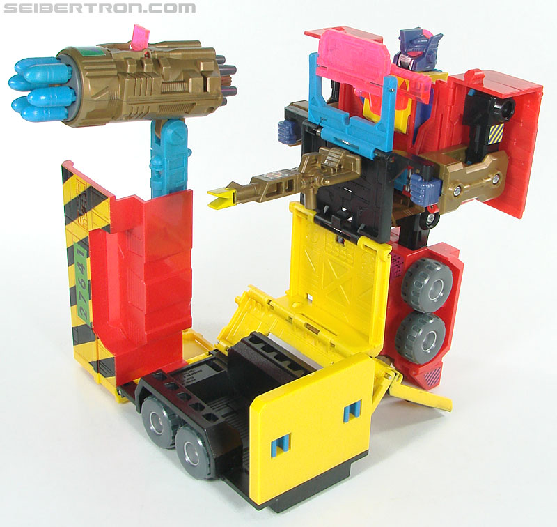 Transformers G1 1993 Spark (Pyro) (Image #83 of 166)