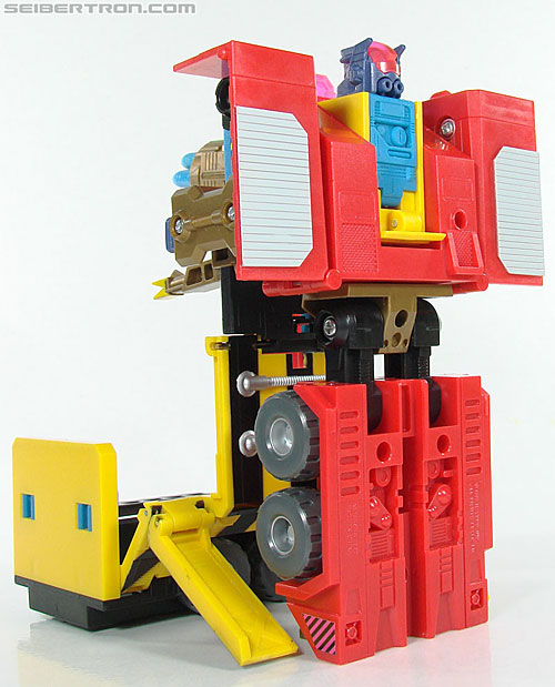 Transformers G1 1993 Spark (Pyro) (Image #80 of 166)