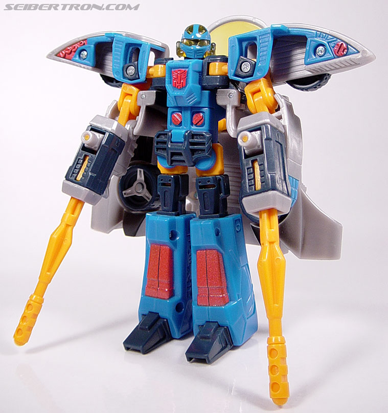 Transformers Armada Blurr (Silverbolt) Sub-Group or Class Size. 