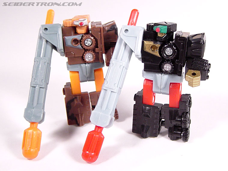 Transformers Armada Bonecrusher (Bomb) (Image #31 of 31)