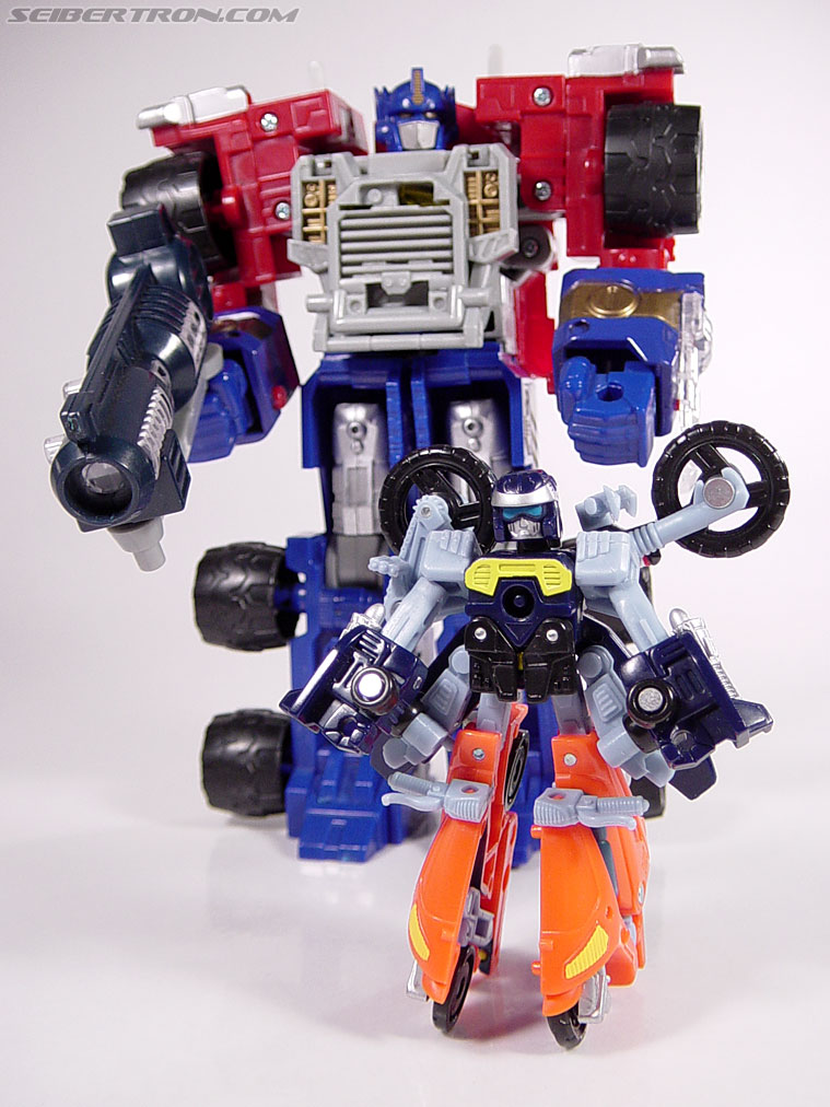 Transformers Armada Perceptor (Bumble) (Image #25 of 29)