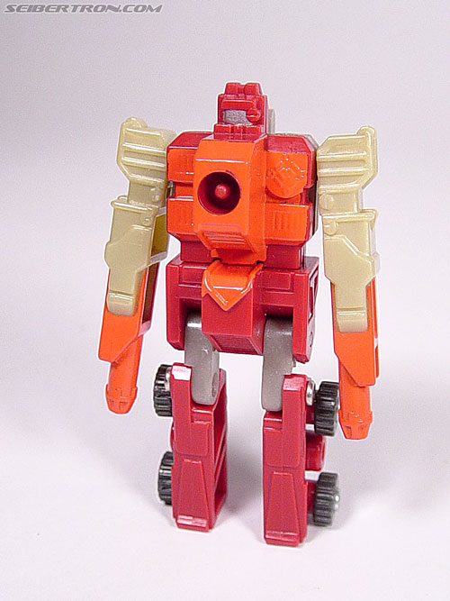 Transformers Armada Blackout Search Toy Gallery Image 11 of 22