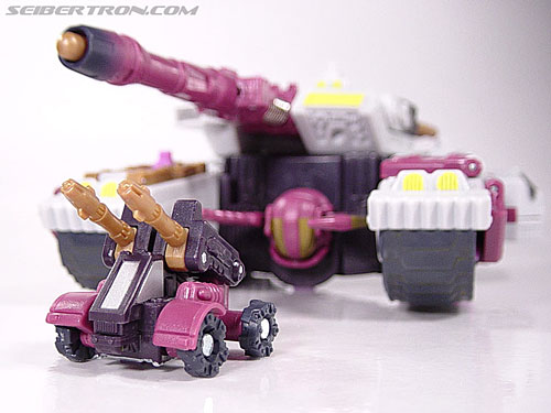 Transformers Armada Clench (Spark Barrel) (Image #2 of 30)