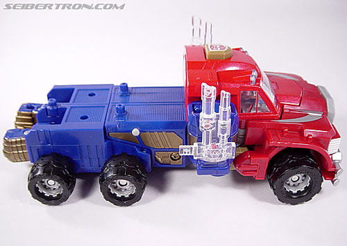 Transformers Armada Optimus Prime (Convoy) (Image #6 of 70)