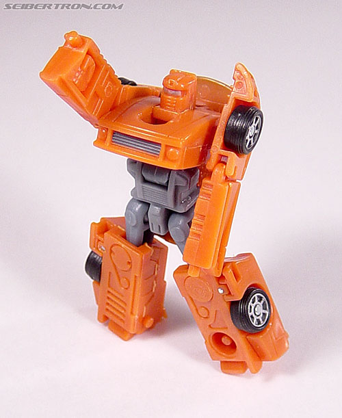Transformers Armada Oval (Nitro) (Image #29 of 32)