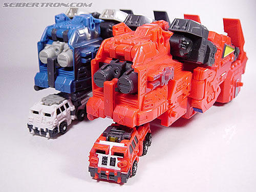 Transformers Armada Overload (Ultra Magnus) (Image #13 of 54)