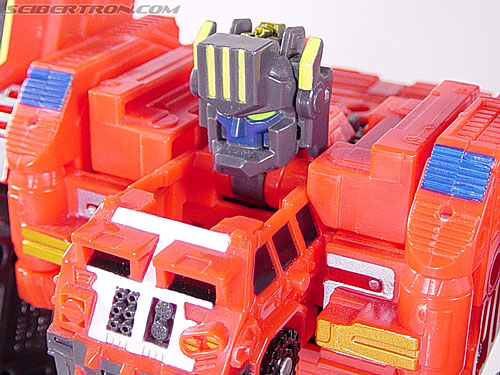 Transformers Armada Overload (Ultra Magnus) (Image #31 of 54)