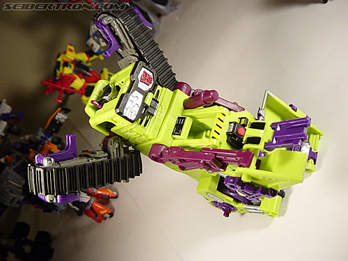 Transformers Armada Scavenger Devastar Toy Gallery Image 14 of 26