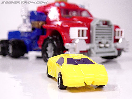 Transformers Armada Sparkplug (Prime) (Image #16 of 35)