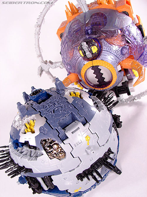 Transformers Armada Unicron (Image #44 of 259)