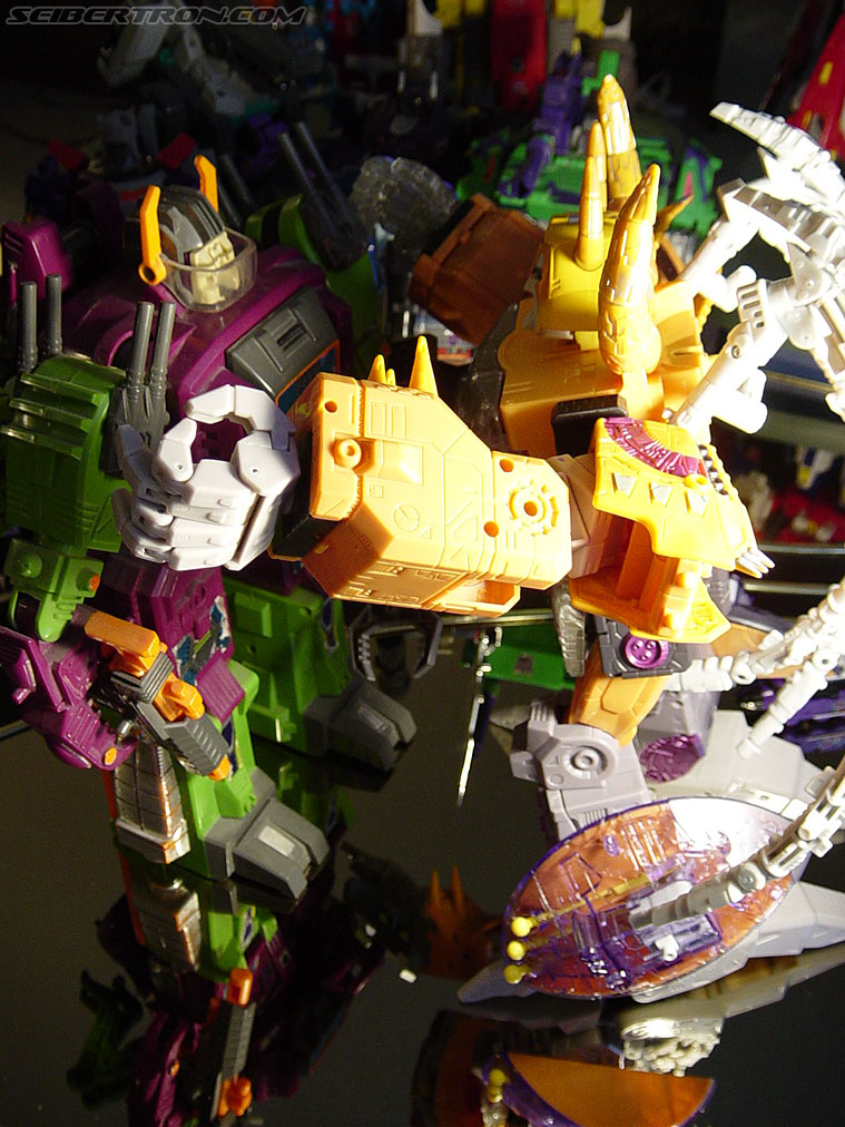 Transformers Armada Unicron (Image #205 of 259)