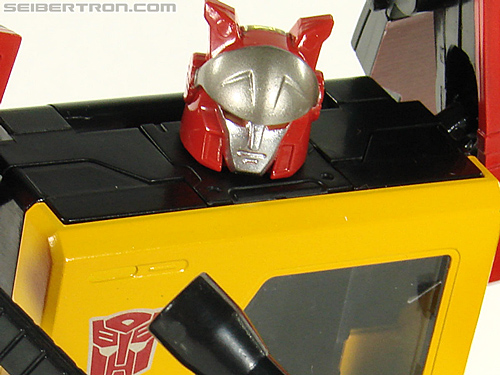 Transformers Device Label Blaster (Broad Blast) (Image #136 of 189)