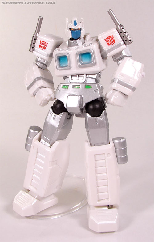 Transformers Revoltech Ultra Magnus (Revoltech) (Image #39 of 108)