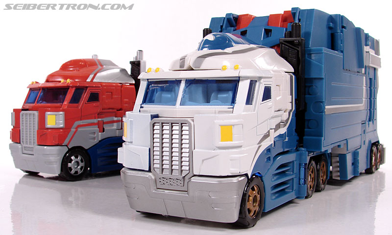 Transformers 3rd Party Products TFX-01 City Commander (Ultra Magnus) (Image #61 of 269)