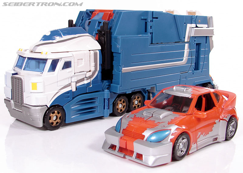 Transformers 3rd Party Products TFX-01 City Commander (Ultra Magnus) (Image #84 of 269)