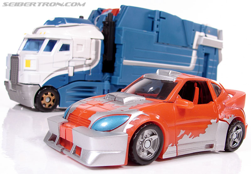 Transformers 3rd Party Products TFX-01 City Commander (Ultra Magnus) (Image #85 of 269)