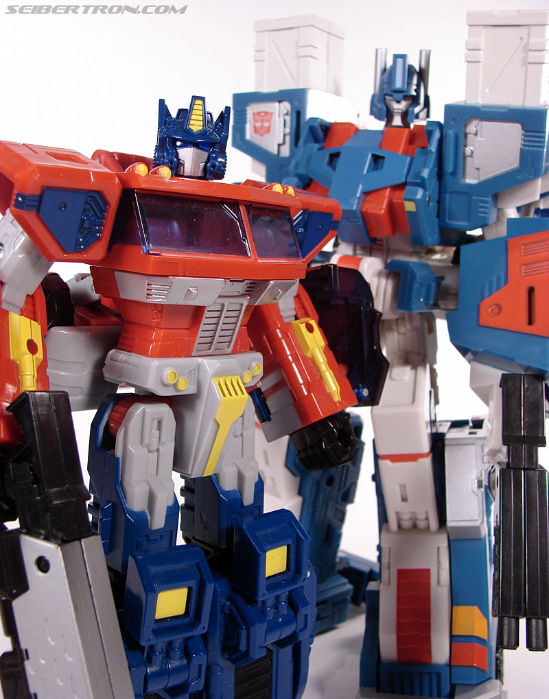 Transformers 3rd Party Products TFX-01 City Commander (Ultra Magnus) (Image #219 of 269)