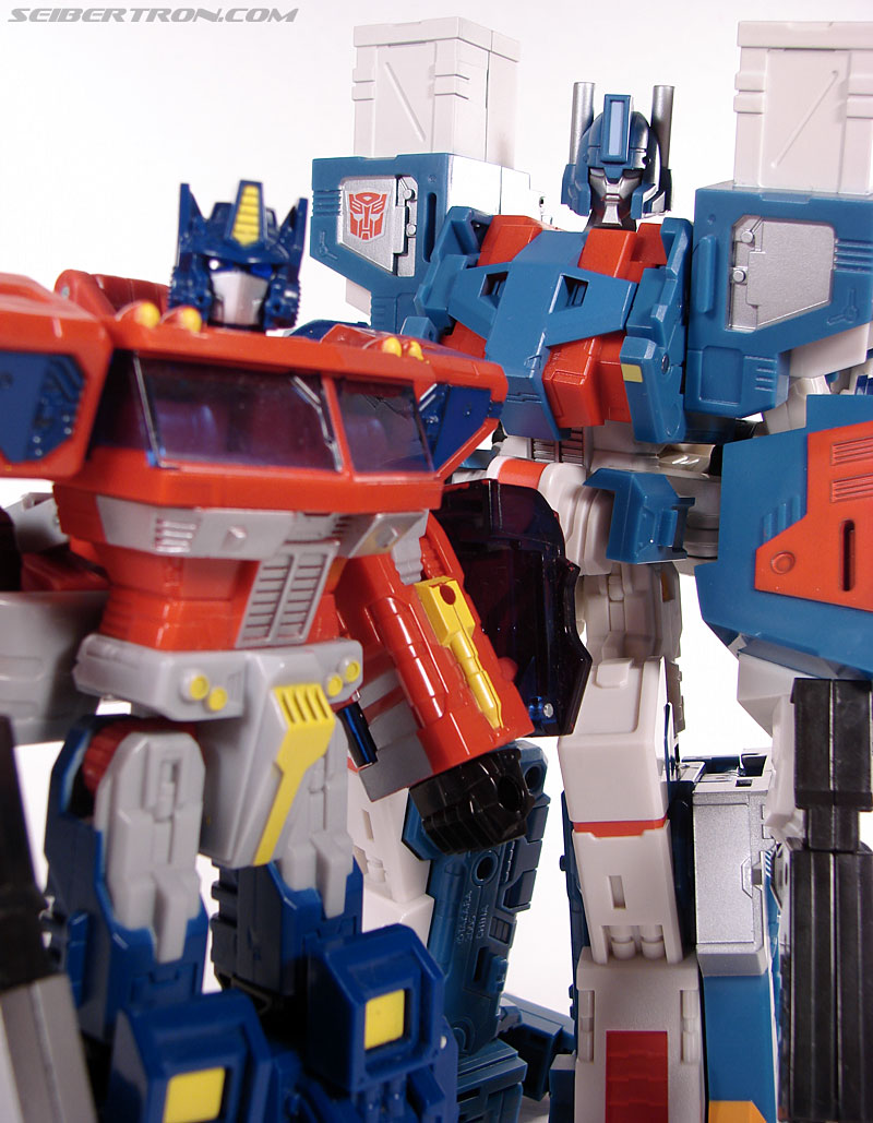 Transformers 3rd Party Products TFX-01 City Commander (Ultra Magnus) (Image #220 of 269)