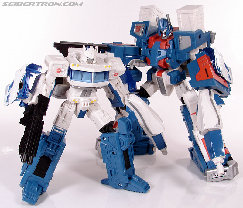 Transformers 3rd Party Products TFX-01 City Commander (Ultra Magnus) (Image #230 of 269)