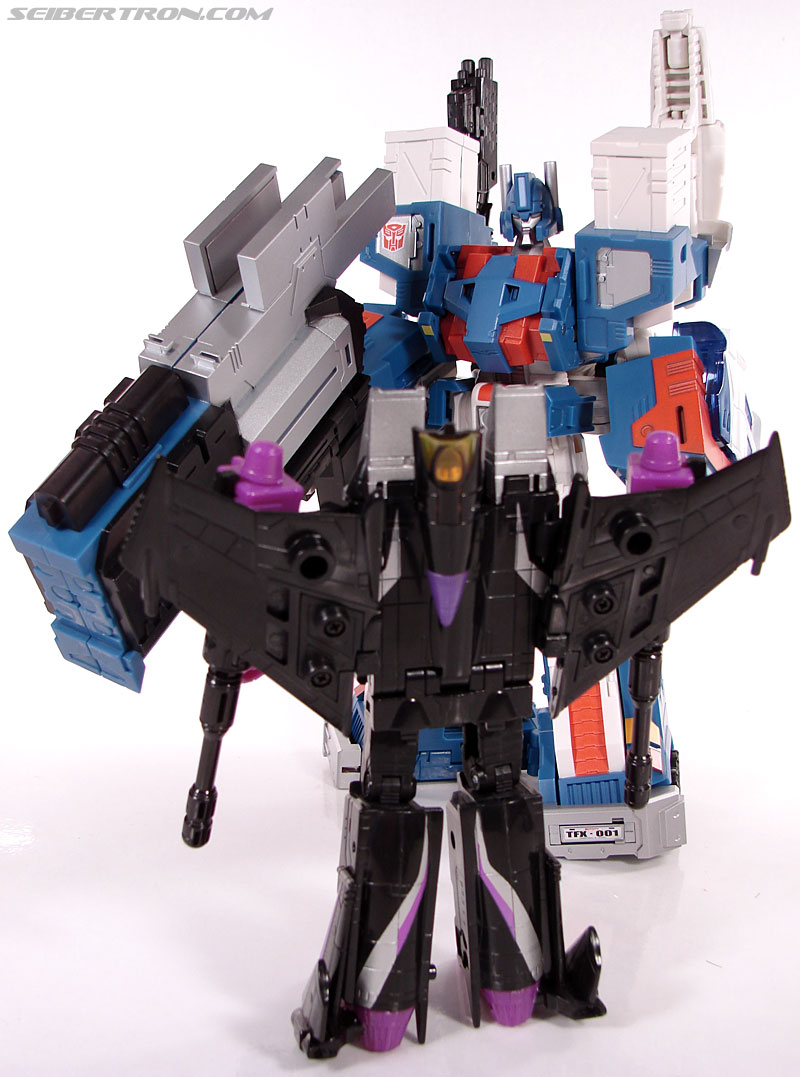 Transformers 3rd Party Products TFX-01 City Commander (Ultra Magnus) (Image #240 of 269)