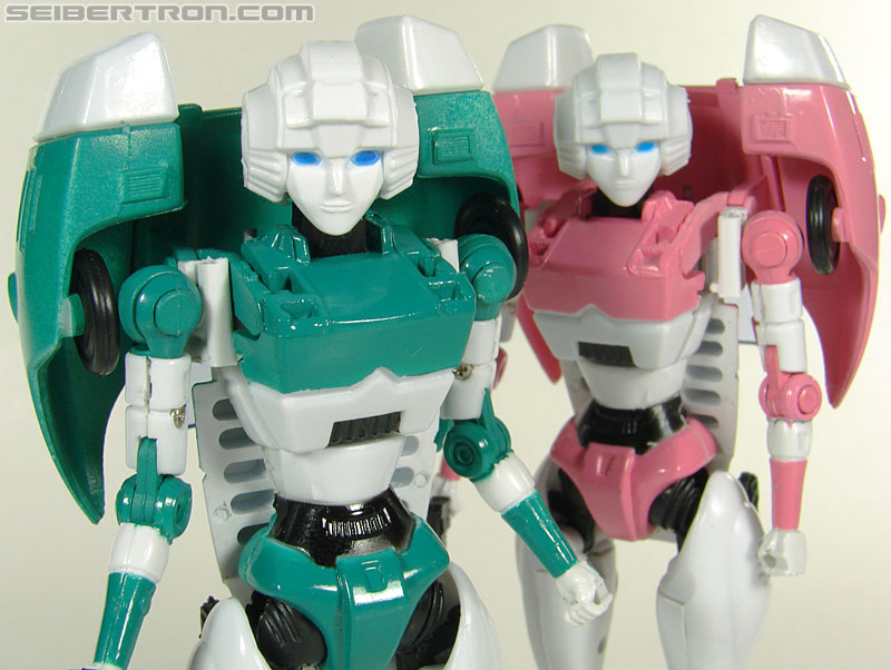 Transformers 3rd Party Products TRNS-02 Medic (Paradron Medic) (Image #100 of 122)