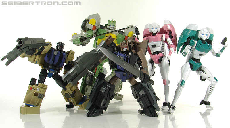 Transformers 3rd Party Products TRNS-02 Medic (Paradron Medic) (Image #119 of 122)