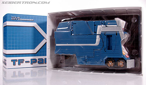 Transformers 3rd Party Products TFX-01 City Commander (Ultra Magnus) (Image #14 of 269)