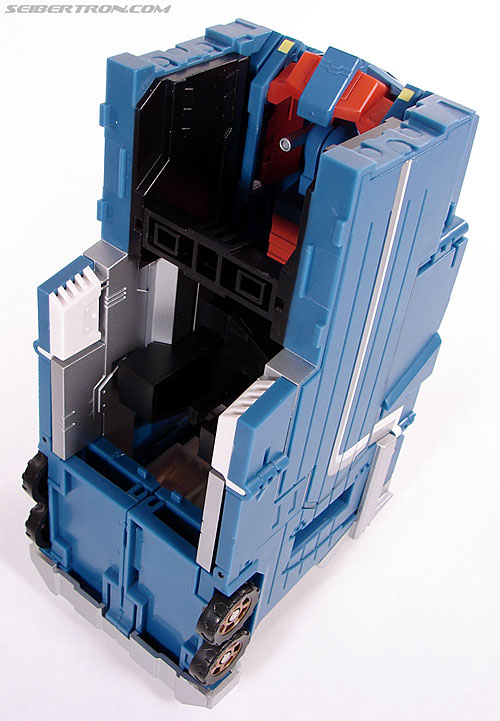 Transformers 3rd Party Products TFX-01 City Commander (Ultra Magnus) (Image #31 of 269)