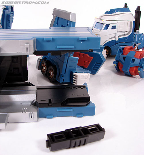 Transformers 3rd Party Products TFX-01 City Commander (Ultra Magnus) (Image #111 of 269)