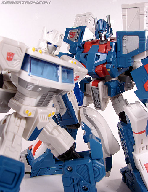 Transformers 3rd Party Products TFX-01 City Commander (Ultra Magnus) (Image #236 of 269)
