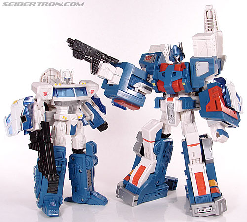 Transformers 3rd Party Products TFX-01 City Commander (Ultra Magnus) (Image #237 of 269)