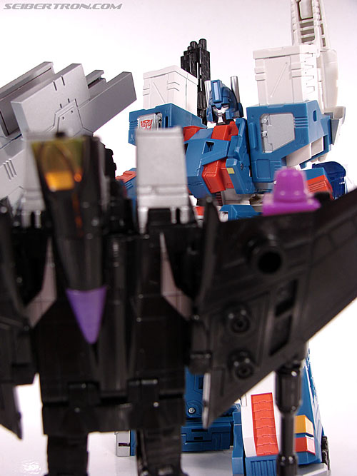 Transformers 3rd Party Products TFX-01 City Commander (Ultra Magnus) (Image #241 of 269)