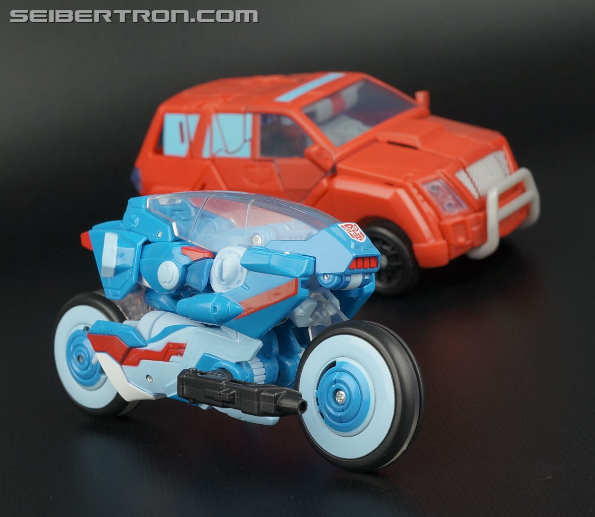 Transformers Generations Chromia (Image #52 of 164)
