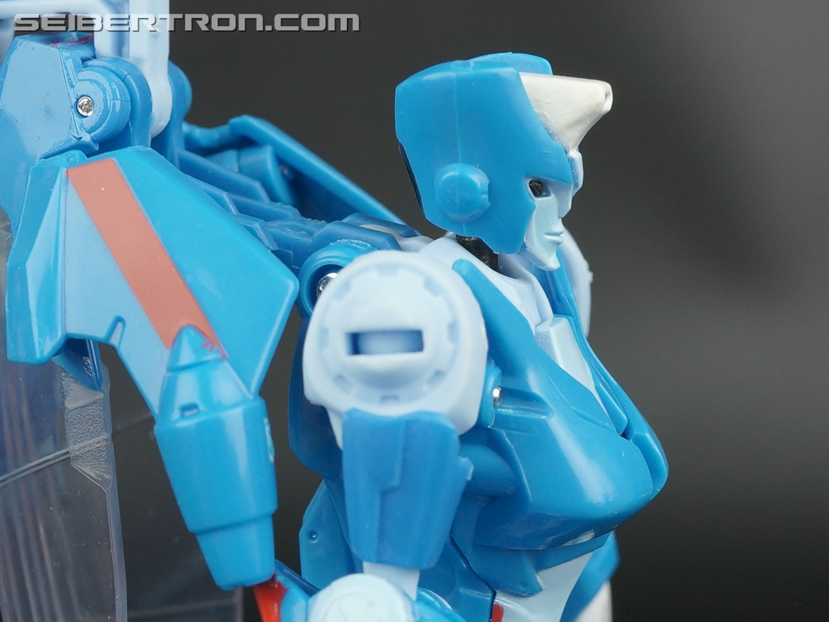 Transformers Generations Chromia (Image #67 of 164)