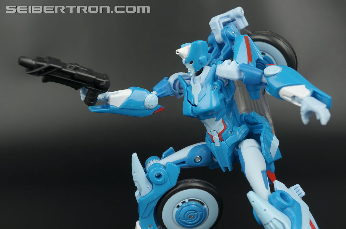 Transformers Generations Chromia (Image #91 of 164)