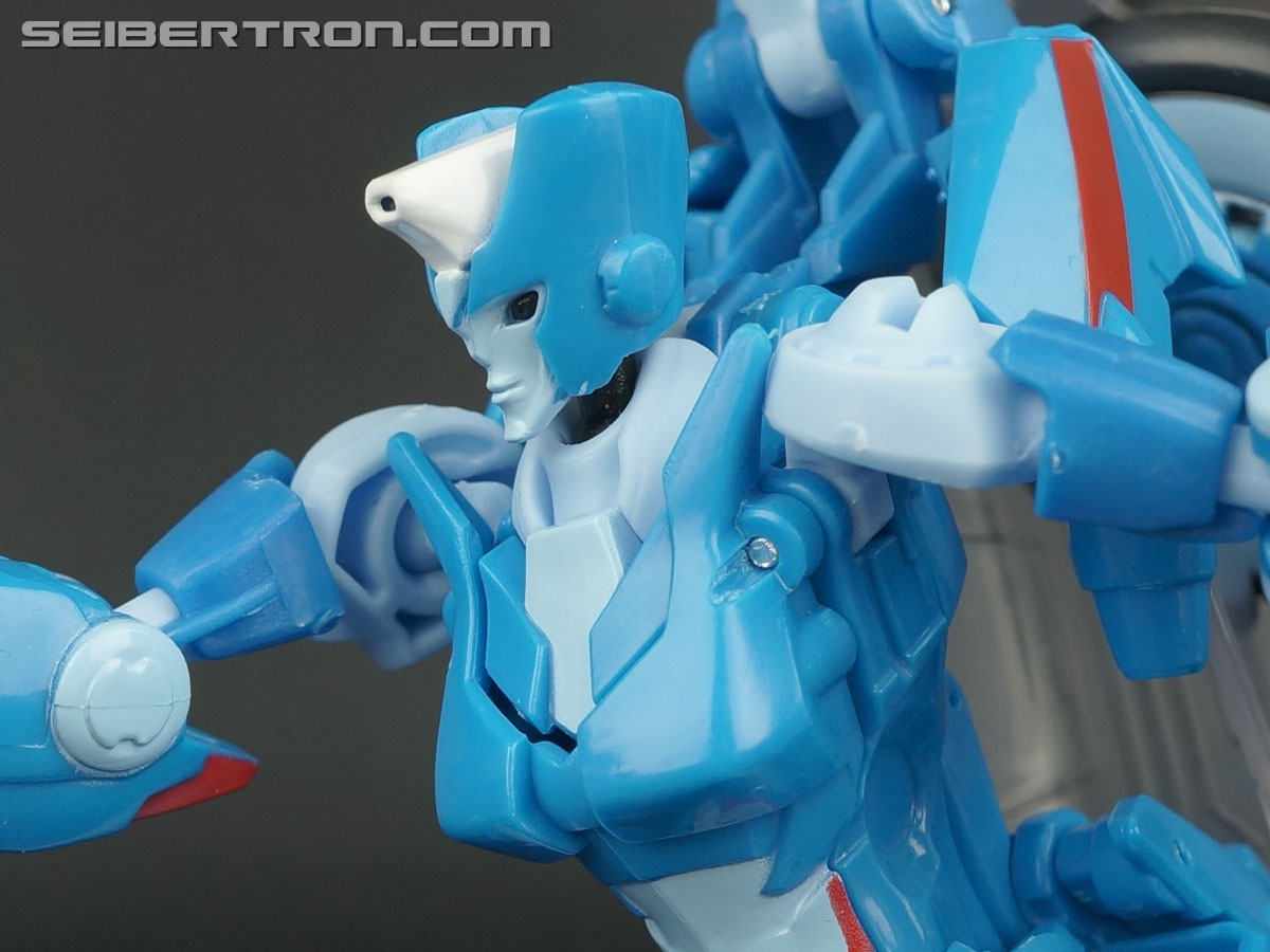 Transformers Generations Chromia (Image #92 of 164)