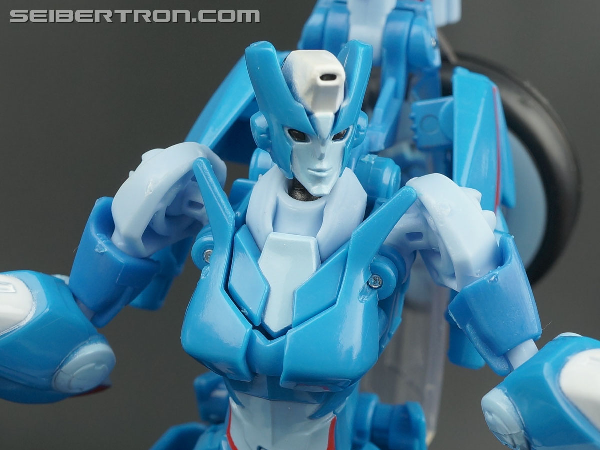 Transformers Generations Chromia (Image #109 of 164)