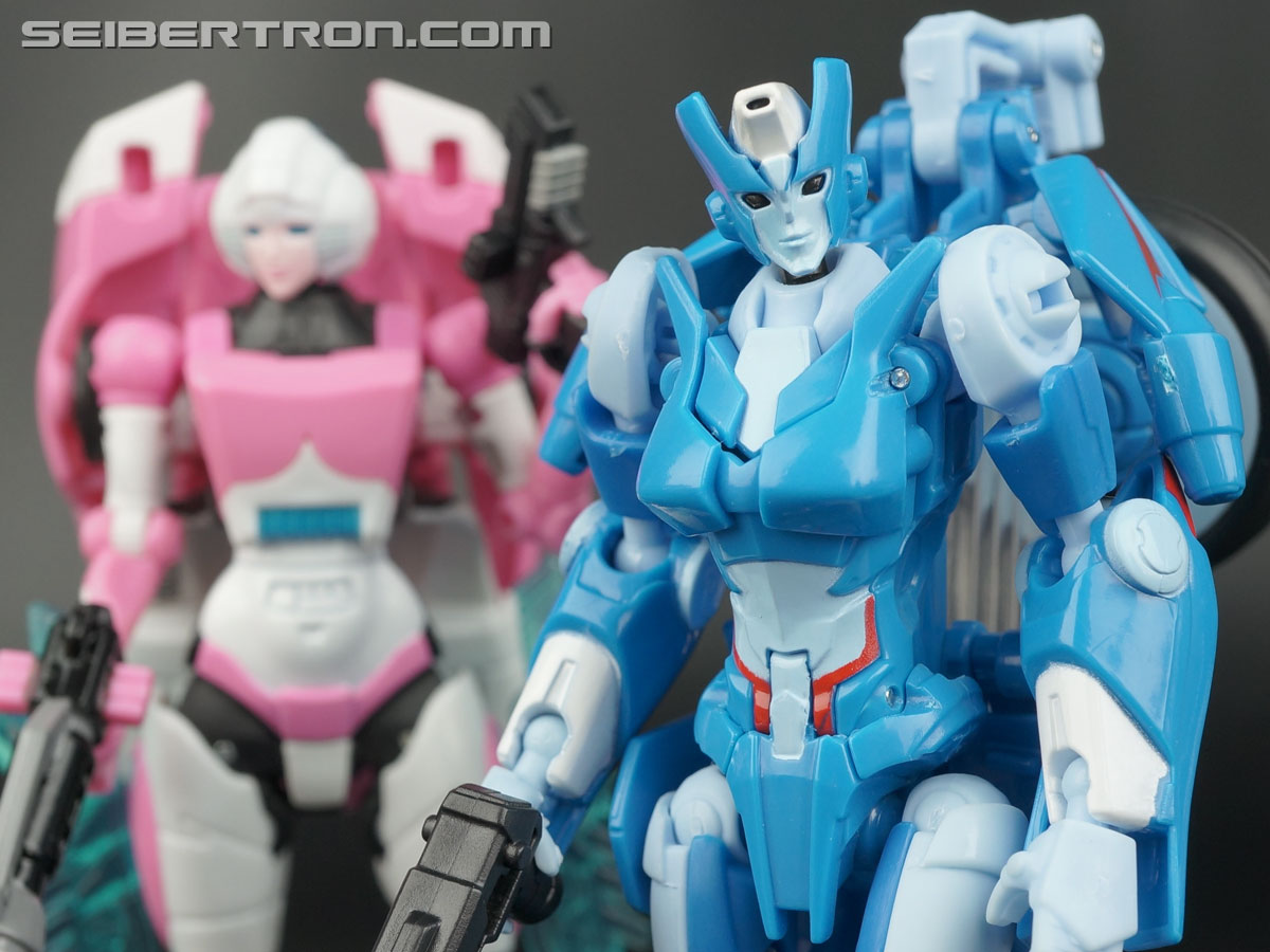 Transformers Generations Chromia (Image #130 of 164)