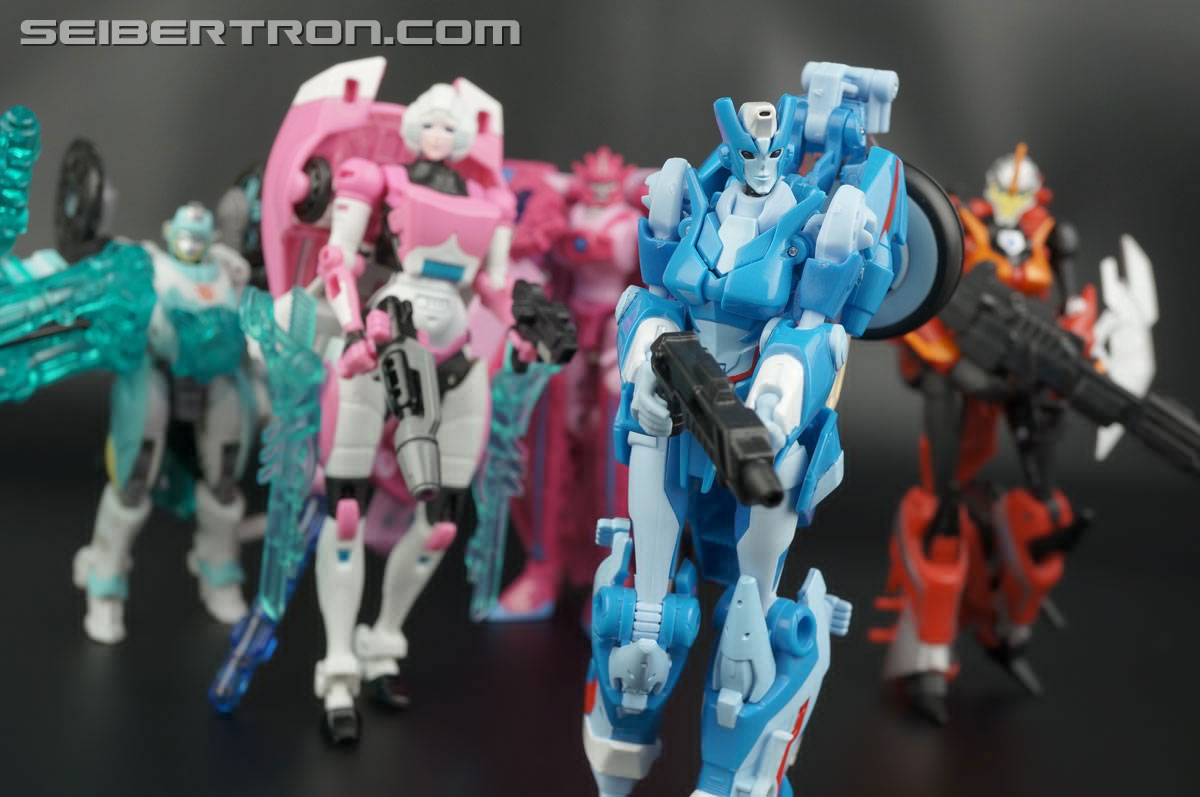 Transformers Generations Chromia (Image #140 of 164)