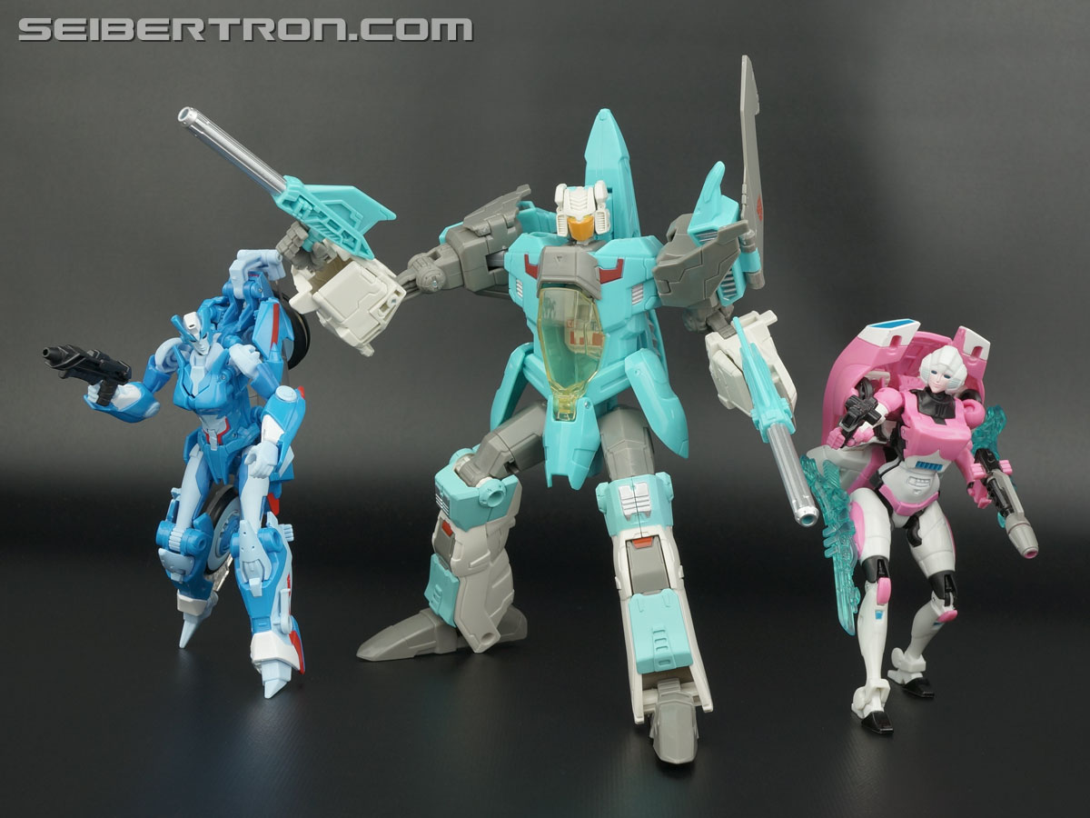 Transformers Generations Chromia (Image #160 of 164)