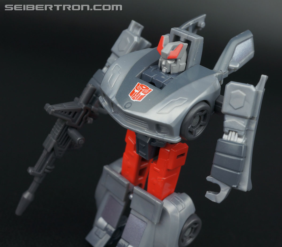 Transformers Generations Bluestreak (Silverstreak) (Image #62 of 101)