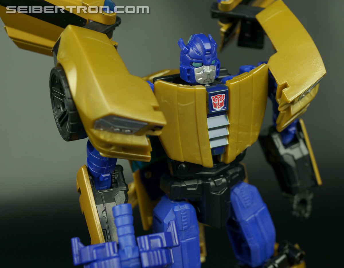 Transformers Generations Goldfire (Image #58 of 129)