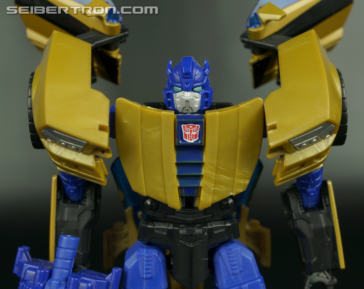 Transformers Generations Goldfire (Image #64 of 129)