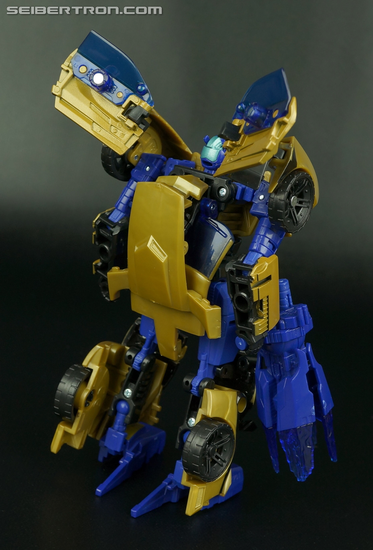 Transformers Generations Goldfire (Image #69 of 129)