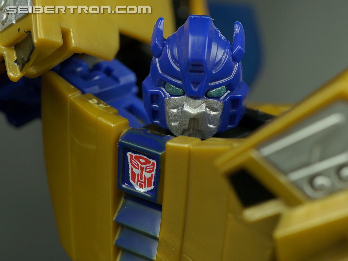 Transformers Generations Goldfire (Image #96 of 129)
