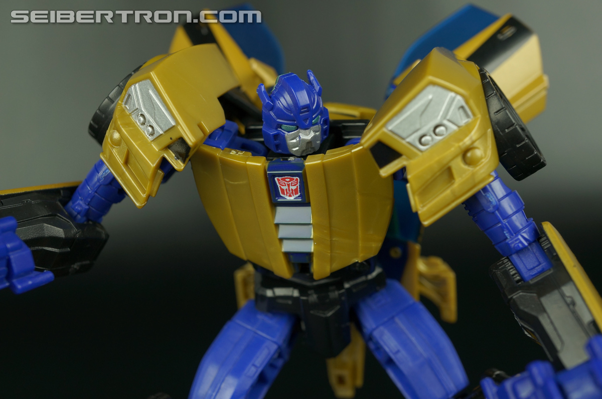 Transformers Generations Goldfire (Image #100 of 129)
