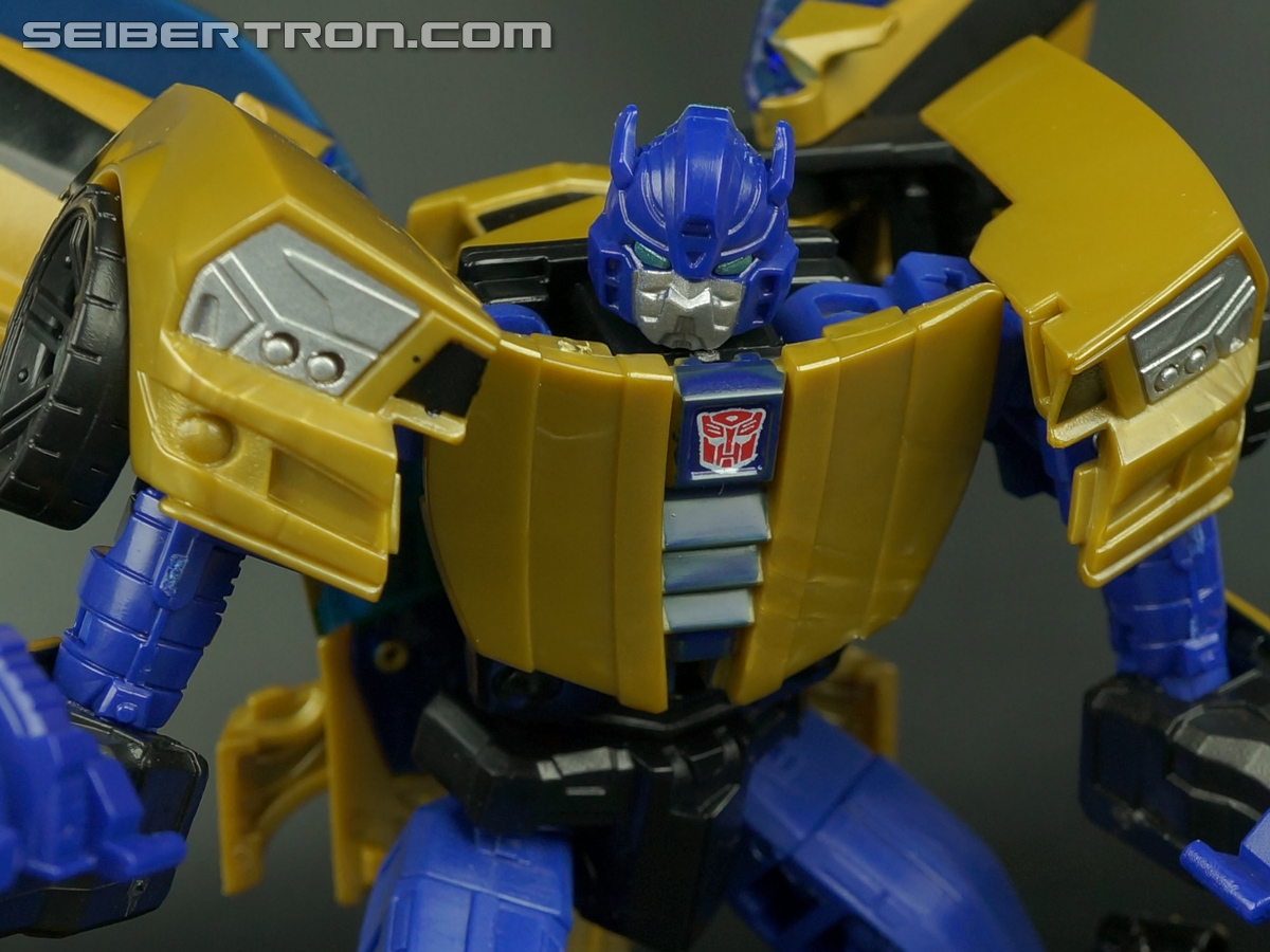 Transformers Generations Goldfire (Image #104 of 129)